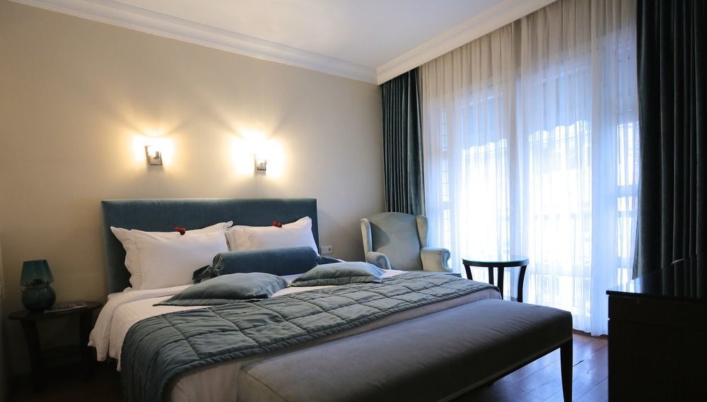 Tria Elegance Istanbul Hotel Exterior foto